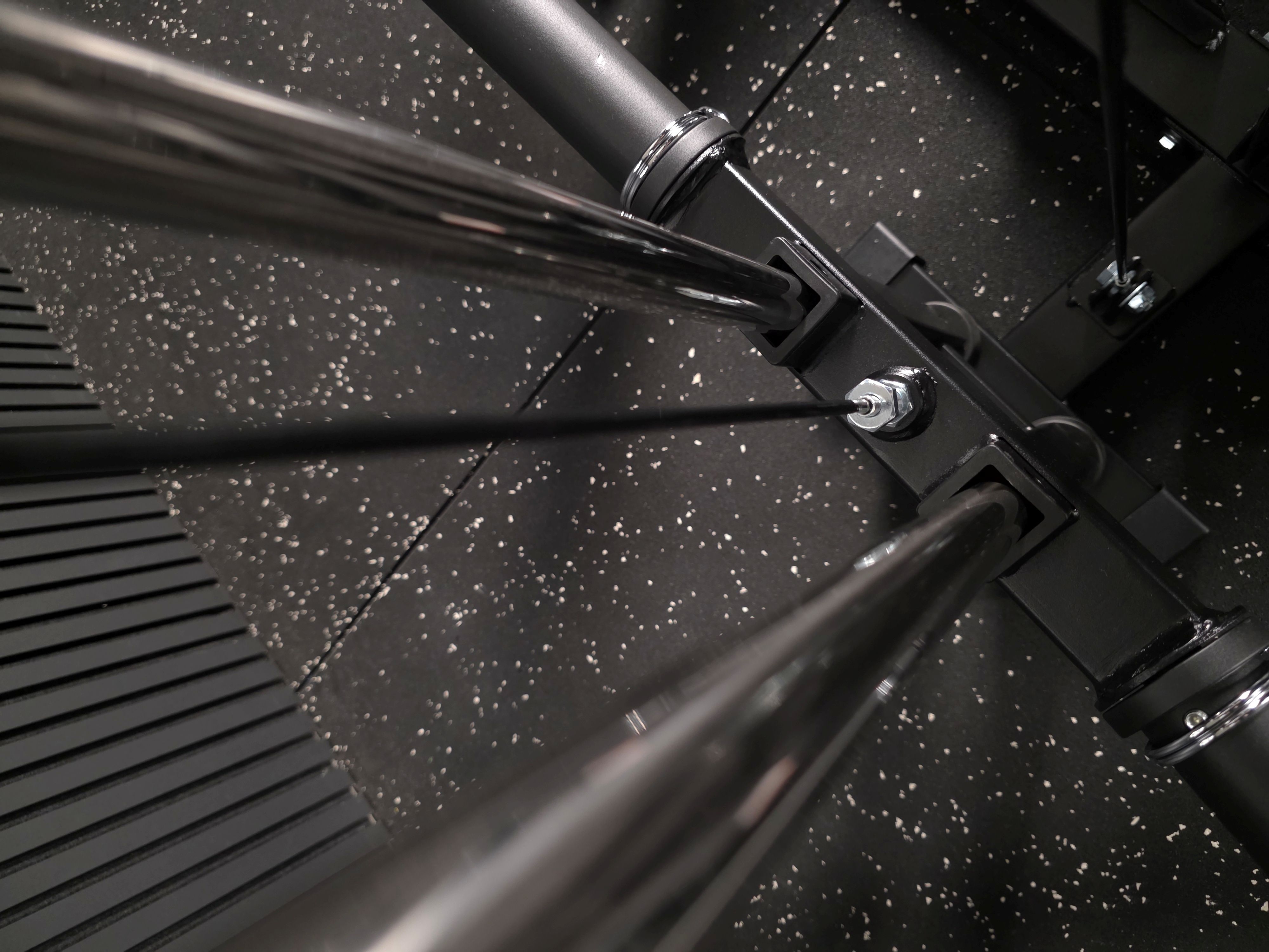 Tri Power Kraftstation SQMIZE® ELITE CLUB R784 XTR Linear Edition