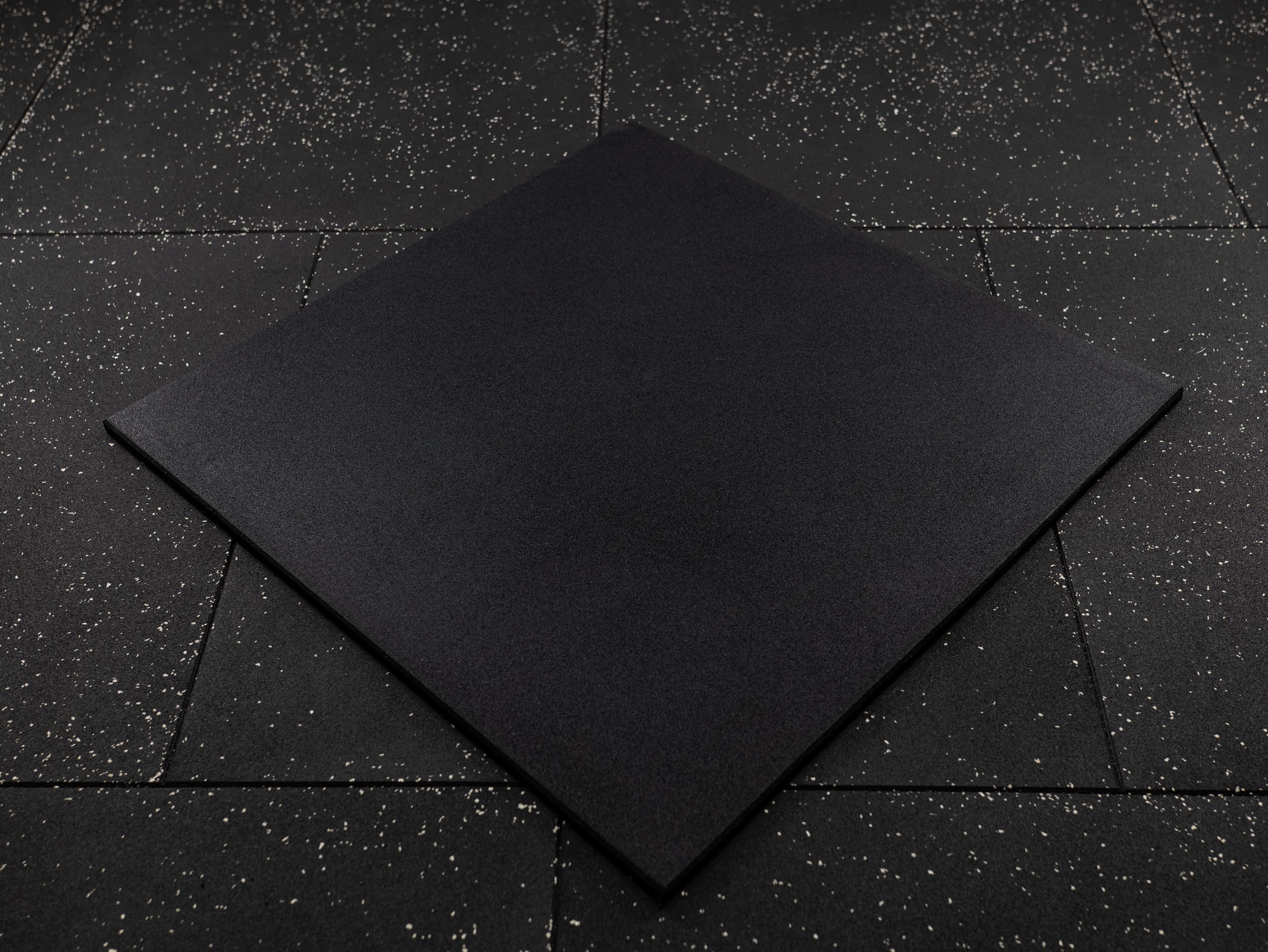 Gym Rubber Mat SQMIZE® GRMB100-20, 20 mm, schwarz pur