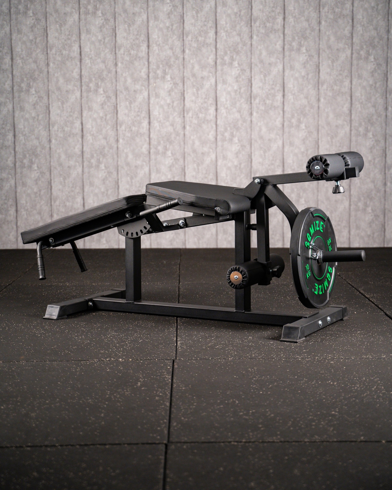Leg Extension & Supine Curl Station SQMIZE® POWER PACK LC6i